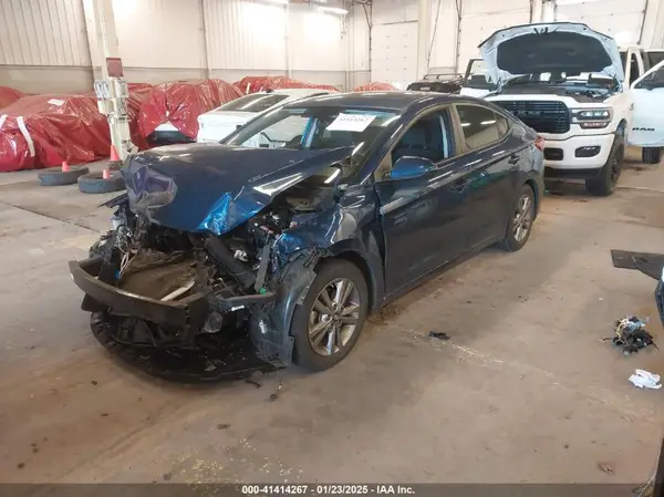 5NPD84LF0HH188213 2017 HYUNDAI ELANTRA - Image 2
