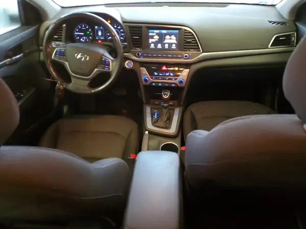 5NPD84LF0HH188308 2017 HYUNDAI ELANTRA - Image 8