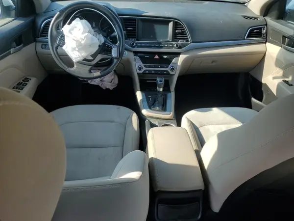 5NPD84LF0HH192066 2017 HYUNDAI ELANTRA - Image 8