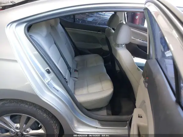 5NPD84LF0HH193153 2017 HYUNDAI ELANTRA - Image 8