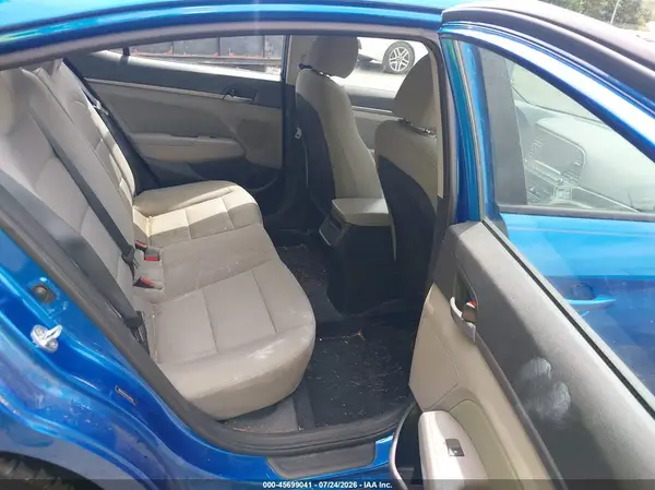 5NPD84LF0HH194545 2017 HYUNDAI ELANTRA - Image 8