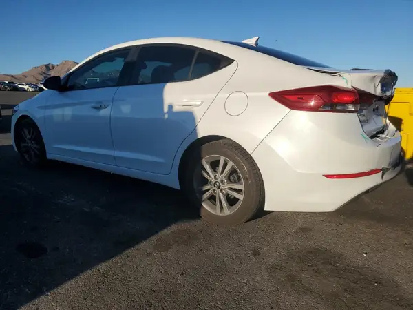 5NPD84LF0HH195095 2017 HYUNDAI ELANTRA - Image 2