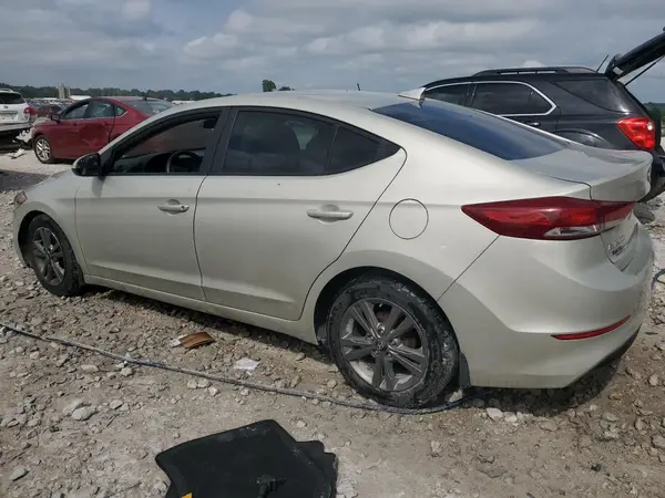 5NPD84LF0HH195775 2017 HYUNDAI ELANTRA - Image 2