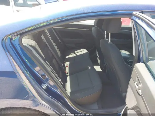 5NPD84LF0HH195999 2017 HYUNDAI ELANTRA - Image 8