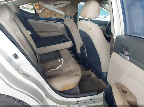 5NPD84LF0HH197395 2017 HYUNDAI ELANTRA - Image 8