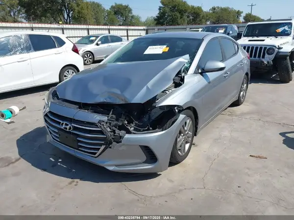 5NPD84LF0HH198577 2017 HYUNDAI ELANTRA - Image 2