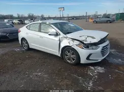 5NPD84LF0HH201767 2017 HYUNDAI ELANTRA