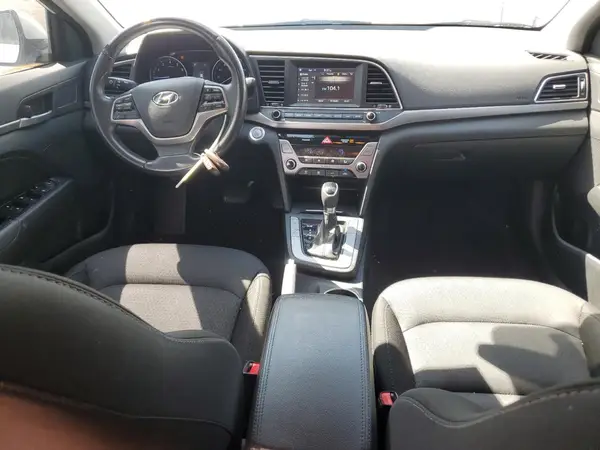 5NPD84LF0HH202319 2017 HYUNDAI ELANTRA - Image 8