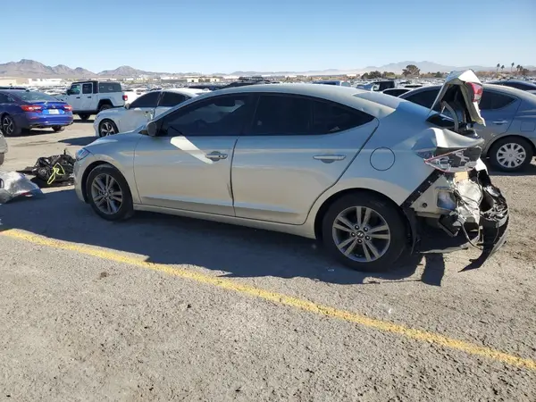 5NPD84LF0HH207634 2017 HYUNDAI ELANTRA - Image 2