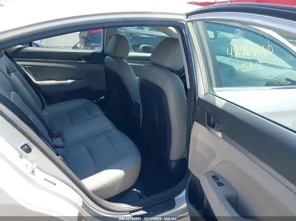 5NPD84LF0HH208802 2017 HYUNDAI ELANTRA - Image 8