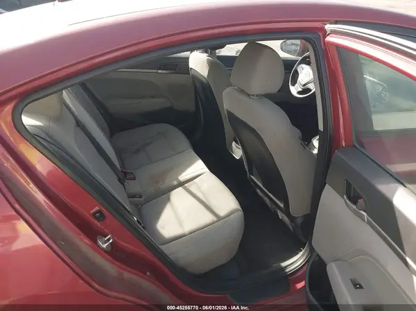 5NPD84LF0JH213469 2018 HYUNDAI ELANTRA - Image 8