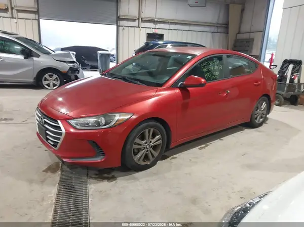 5NPD84LF0JH214394 2018 HYUNDAI ELANTRA - Image 2