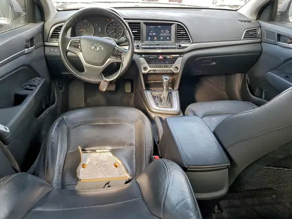 5NPD84LF0JH218476 2018 HYUNDAI ELANTRA - Image 8