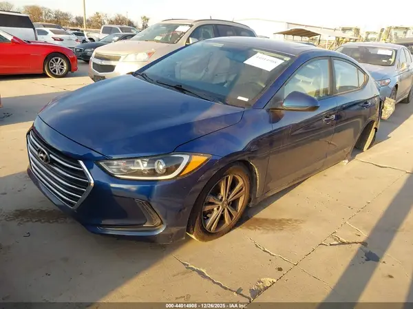 5NPD84LF0JH221202 2018 HYUNDAI ELANTRA - Image 2