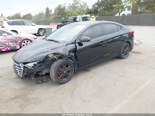 5NPD84LF0JH222057 2018 HYUNDAI ELANTRA - Image 2