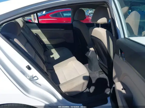 5NPD84LF0JH224651 2018 HYUNDAI ELANTRA - Image 8