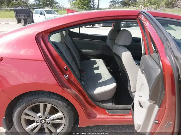 5NPD84LF0JH225105 2018 HYUNDAI ELANTRA - Image 8
