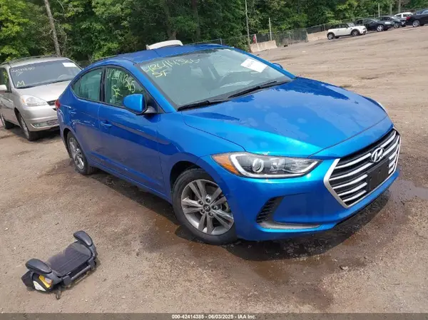 5NPD84LF0JH225461 2018 HYUNDAI ELANTRA - Image 1