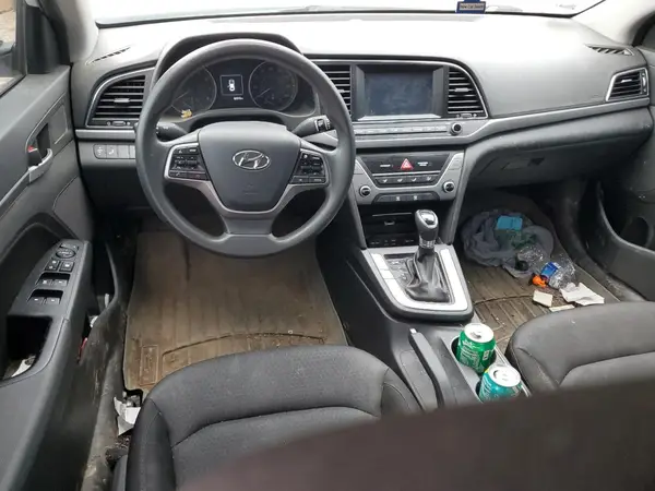 5NPD84LF0JH225928 2018 HYUNDAI ELANTRA - Image 8
