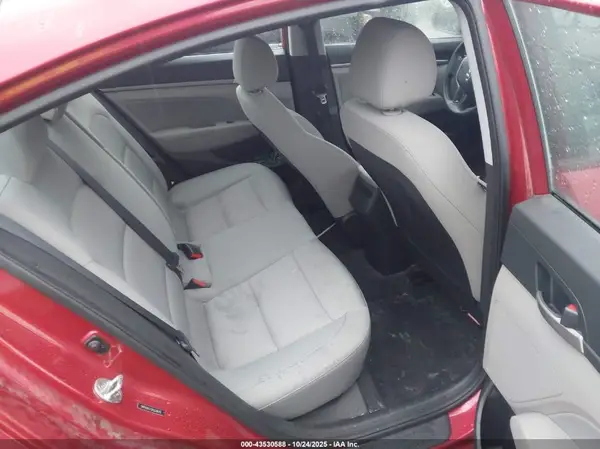 5NPD84LF0JH228649 2018 HYUNDAI ELANTRA - Image 8