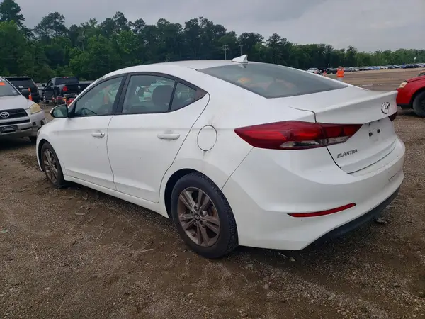 5NPD84LF0JH230613 2018 HYUNDAI ELANTRA - Image 2