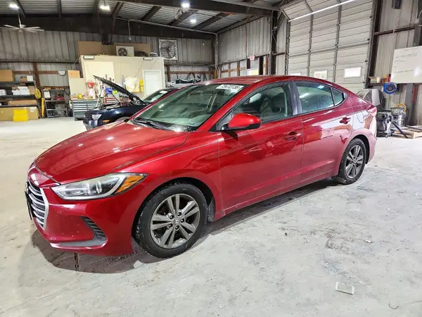 5NPD84LF0JH230773 2018 HYUNDAI ELANTRA - Image 1