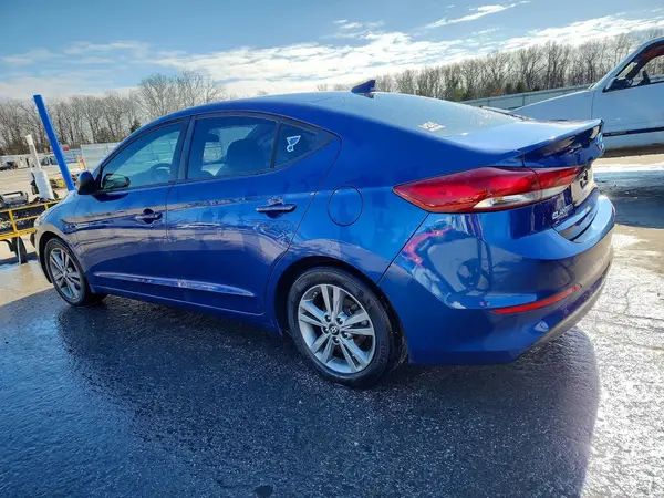 5NPD84LF0JH231275 2018 HYUNDAI ELANTRA - Image 2