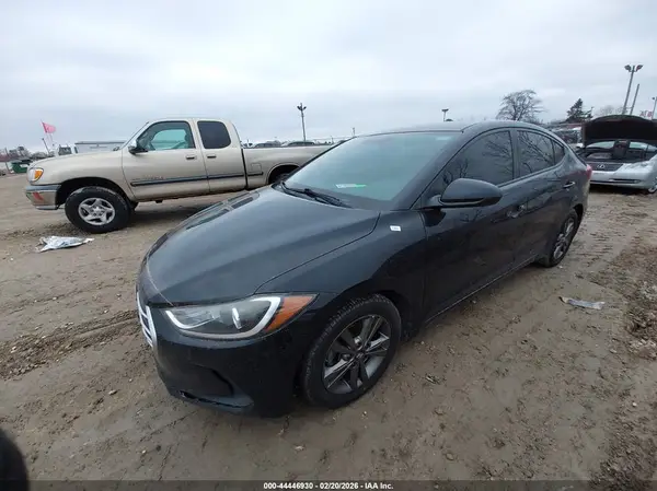 5NPD84LF0JH231678 2018 HYUNDAI ELANTRA - Image 2