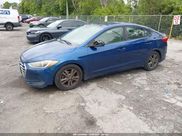 5NPD84LF0JH234340 2018 HYUNDAI ELANTRA - Image 2