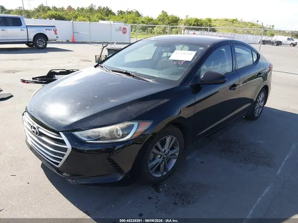 5NPD84LF0JH236153 2018 HYUNDAI ELANTRA - Image 2