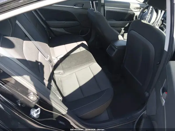 5NPD84LF0JH236153 2018 HYUNDAI ELANTRA - Image 8
