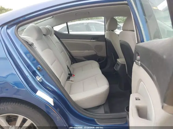 5NPD84LF0JH236797 2018 HYUNDAI ELANTRA - Image 8