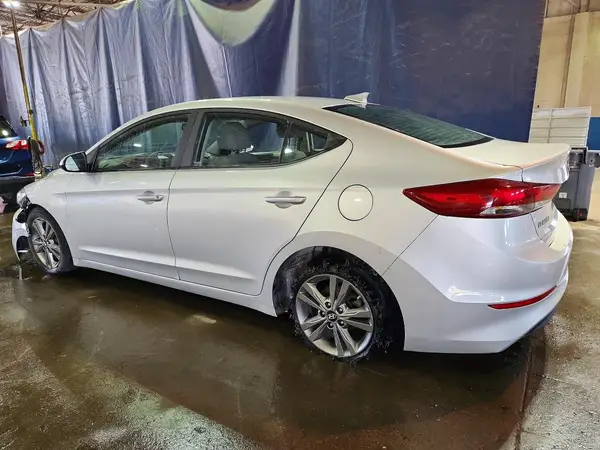 5NPD84LF0JH238307 2018 HYUNDAI ELANTRA - Image 2