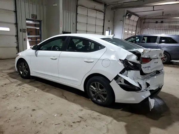 5NPD84LF0JH239103 2018 HYUNDAI ELANTRA - Image 2