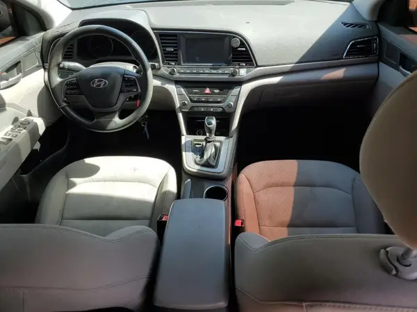5NPD84LF0JH242079 2018 HYUNDAI ELANTRA - Image 8