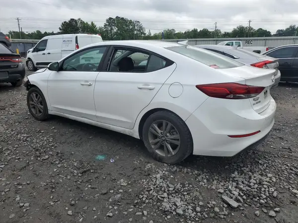 5NPD84LF0JH245130 2018 HYUNDAI ELANTRA - Image 2