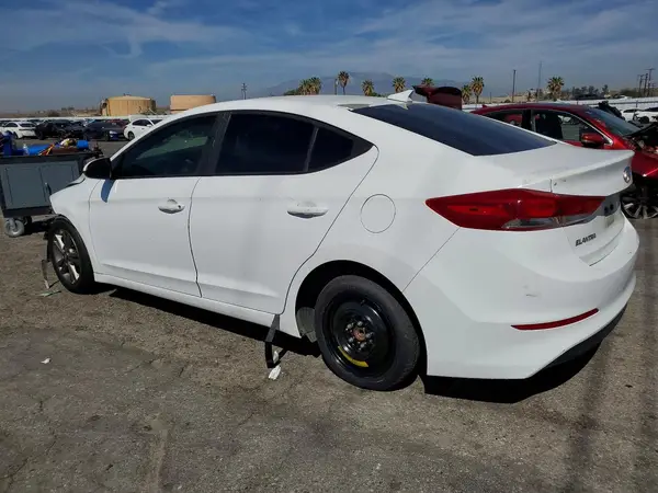 5NPD84LF0JH247234 2018 HYUNDAI ELANTRA - Image 2