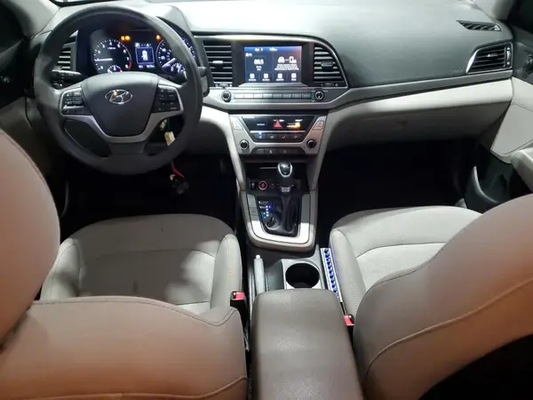 5NPD84LF0JH247900 2018 HYUNDAI ELANTRA - Image 8