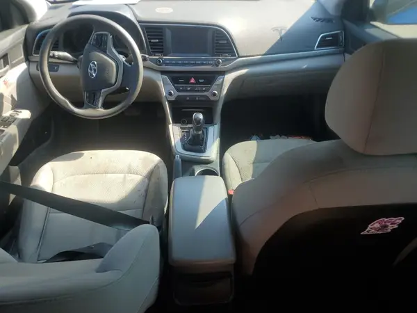 5NPD84LF0JH249923 2018 HYUNDAI ELANTRA - Image 8