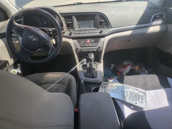 5NPD84LF0JH250764 2018 HYUNDAI ELANTRA - Image 8