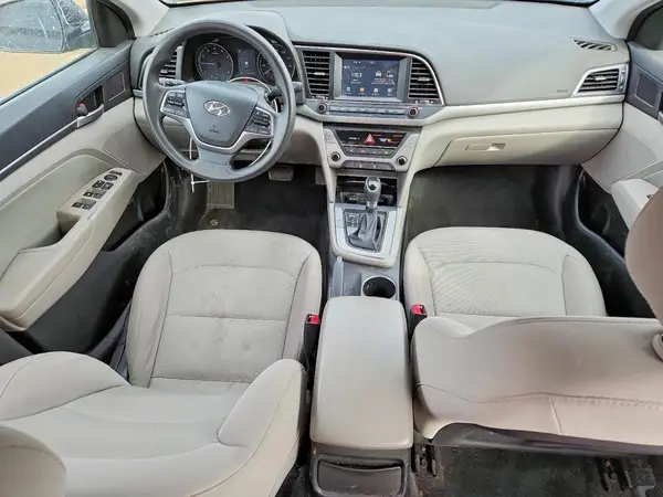 5NPD84LF0JH250800 2018 HYUNDAI ELANTRA - Image 8