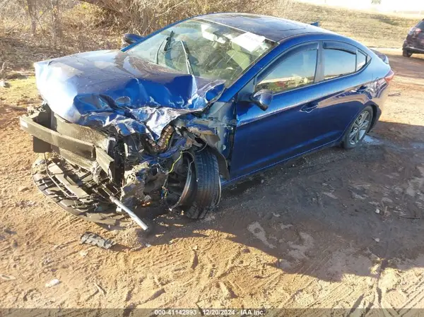 5NPD84LF0JH252692 2018 HYUNDAI ELANTRA - Image 2