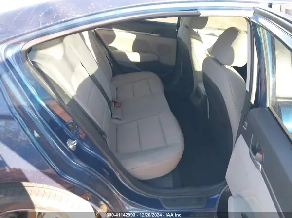 5NPD84LF0JH252692 2018 HYUNDAI ELANTRA - Image 8