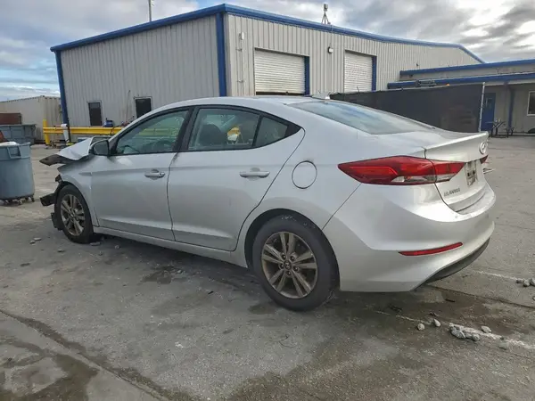 5NPD84LF0JH254636 2018 HYUNDAI ELANTRA - Image 2