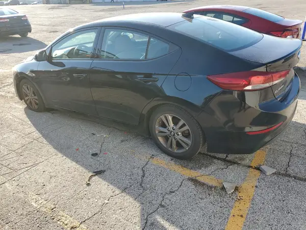 5NPD84LF0JH254684 2018 HYUNDAI ELANTRA - Image 2