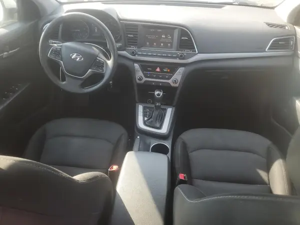 5NPD84LF0JH255785 2018 HYUNDAI ELANTRA - Image 8
