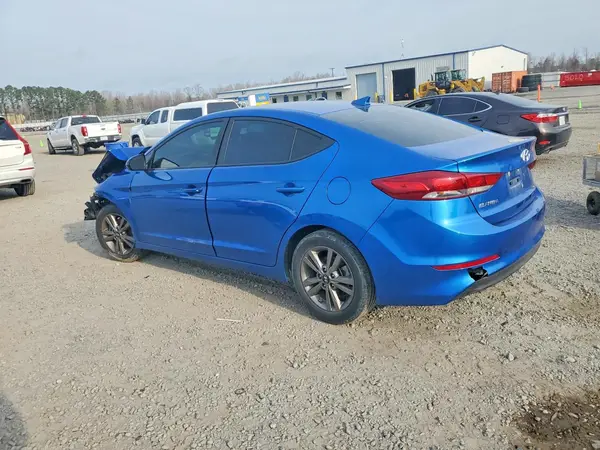 5NPD84LF0JH256581 2018 HYUNDAI ELANTRA - Image 2