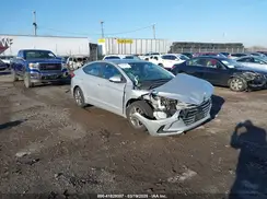 5NPD84LF0JH258721 2018 HYUNDAI ELANTRA