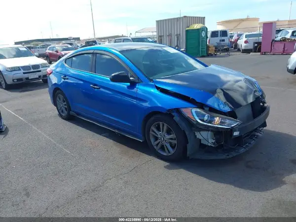 5NPD84LF0JH266883 2018 HYUNDAI ELANTRA - Image 1