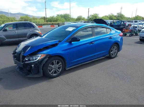 5NPD84LF0JH266883 2018 HYUNDAI ELANTRA - Image 2